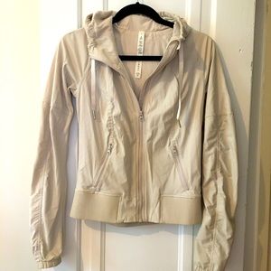 Lululemon hooded workout jacket. Zipped hoodie. 4